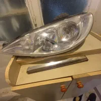 چراغ جلو چپ ۲۰۶