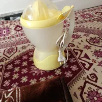 آبمیوه گیری برقی