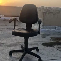 فروش تعدادی لوازم دفتری و چوبی
