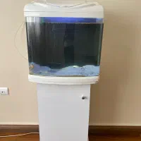 آکواریوم با پایه