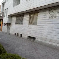 خانه 125متر /جلال/قبل آموزگار /قابل سکونت