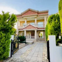 75-متر-طبقه-چهارم-فول-امکانات-8-ساله