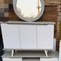 آیینه کنسول و تی وی