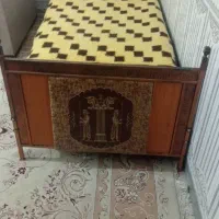 دو عدد تخت یک نفره