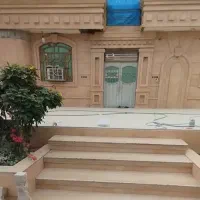 کارگر کاشیکاری