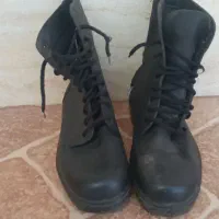 کفش سربازی نو