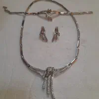سرویس شیک طلا نما