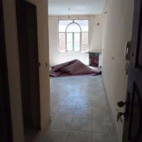 اپارتمان ۸۰ متری نورگیر