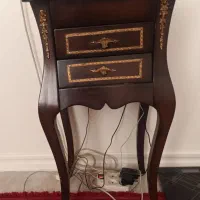 میز تلفن سالم
