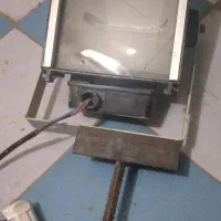 پروژکتور ۵۰۰ وات