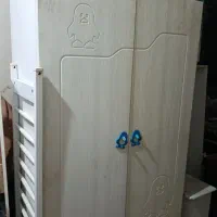 کمد و تخت و تشک کودک
