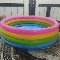 استخر بادی وان