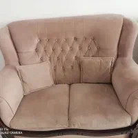 مبل راحتی بسیار تمیز