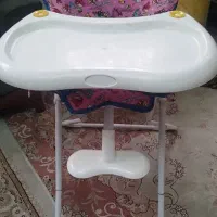 صندلی غذا خوری کودک