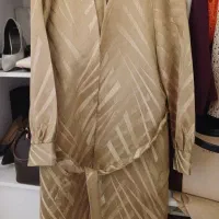 مانتو مجلسی طلایی