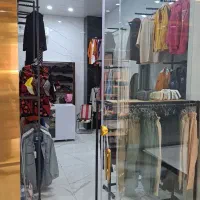 فروش-کلیه-اجناس-لباس-فروشی-زنانه-وبچگانه