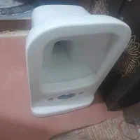 توالت‌فرنگی‌دیواری
