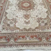 فرشای کاملا سالم در حد نو ورق بزنید