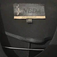 مانتو|لباس|نیشابور, میدان حافظ|دیوار