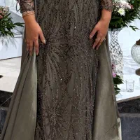 لباس مجلسی رنگ زیتونی