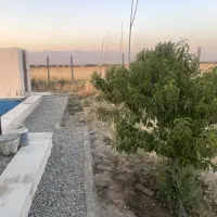 باغچه سوییت استخردار/ با سهمیه آب از چاه مجوز دار