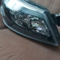 چراغ جلوی رانا پلاس سمت راست شاگرد