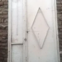 دو عدد درب آهنی