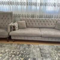 مبلمان و جلو مبلی