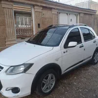 کوییک R  سفید مشکی 1400