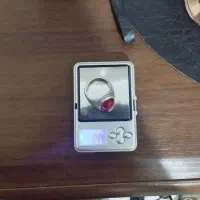 انگشتر. ساعت