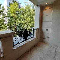 آپارتمان ۲۹۰ متری فرمانیه سنبل ۴ خواب ویو مشجر