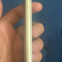 ایفون7- 128G مشابه صفر