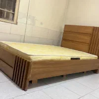 تخت یک نفره