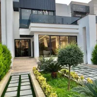 ویلا باغچه دوبلکس ۲۳۰ متر شهرکی سندتکبرگ