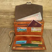 کیف مدارک گمشده