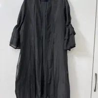 مانتو اصلا پوشیده نشده