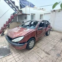 پژو ۲۰۶ تیپ ۲ تصادفی مدل ۱۳۸۷ چپی روشن حرکت