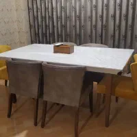 مبل راحتی و غذا خوری واقعا در حد نو
