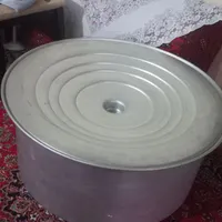 قابلمه بزرگ روحی|ظروف پخت‌وپز|کرج, باغستان|دیوار
