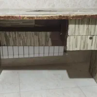 میز تحریر و اداری