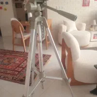 سه پایه دوربین عکاسی وفیلم برداری