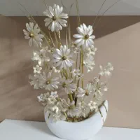 گل چینی تزئینی با گلدان سرامیک