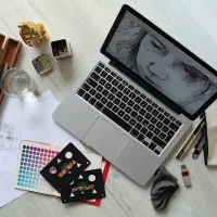 ادیت حرفه‌ای عکس + طراحی لوگو اختصاصی قیمت پایین