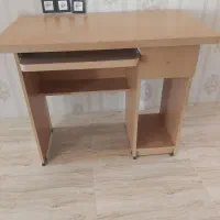 میز کامپیوتر