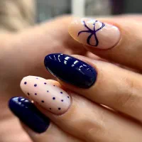آموزش کاشت و‌ترمیم ناخن