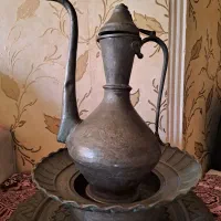 آفتابه و لگن مسی قدیمی