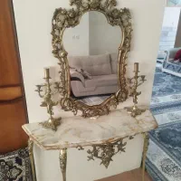 آیینه و شمعدان