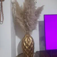 گل وگلدان