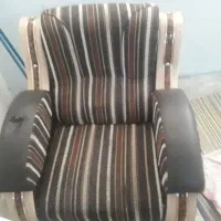مبل و درب چوبی