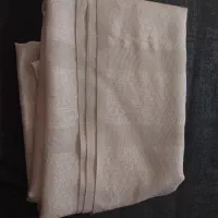 تعدادی شال در حد نو